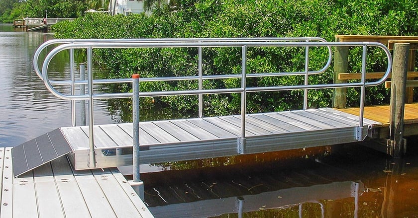 DuncanSeawall_0014_Aluminum Ramp-1